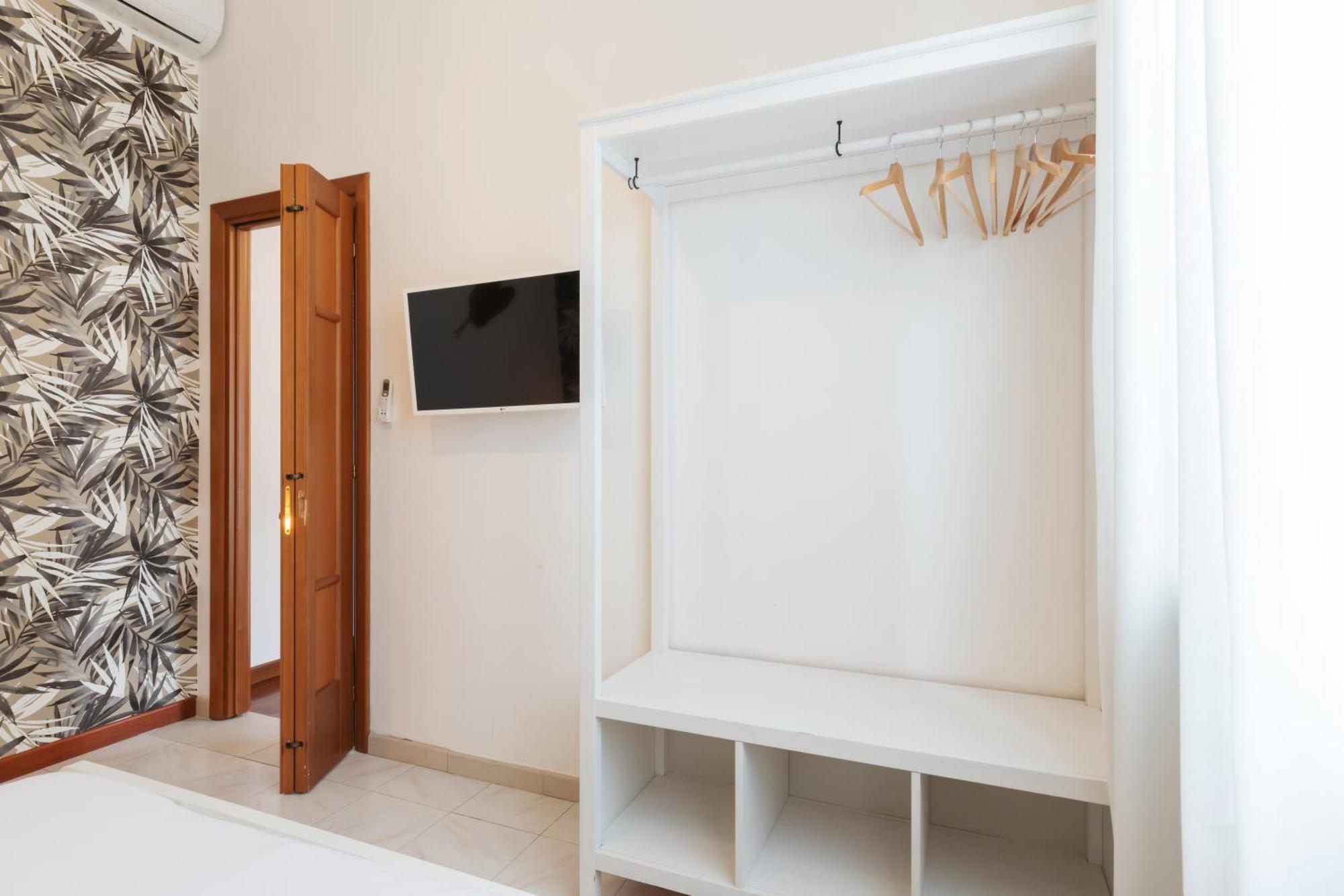 Duomo - Citylife Pink Vintage Apt Center Milan Apartment Екстериор снимка