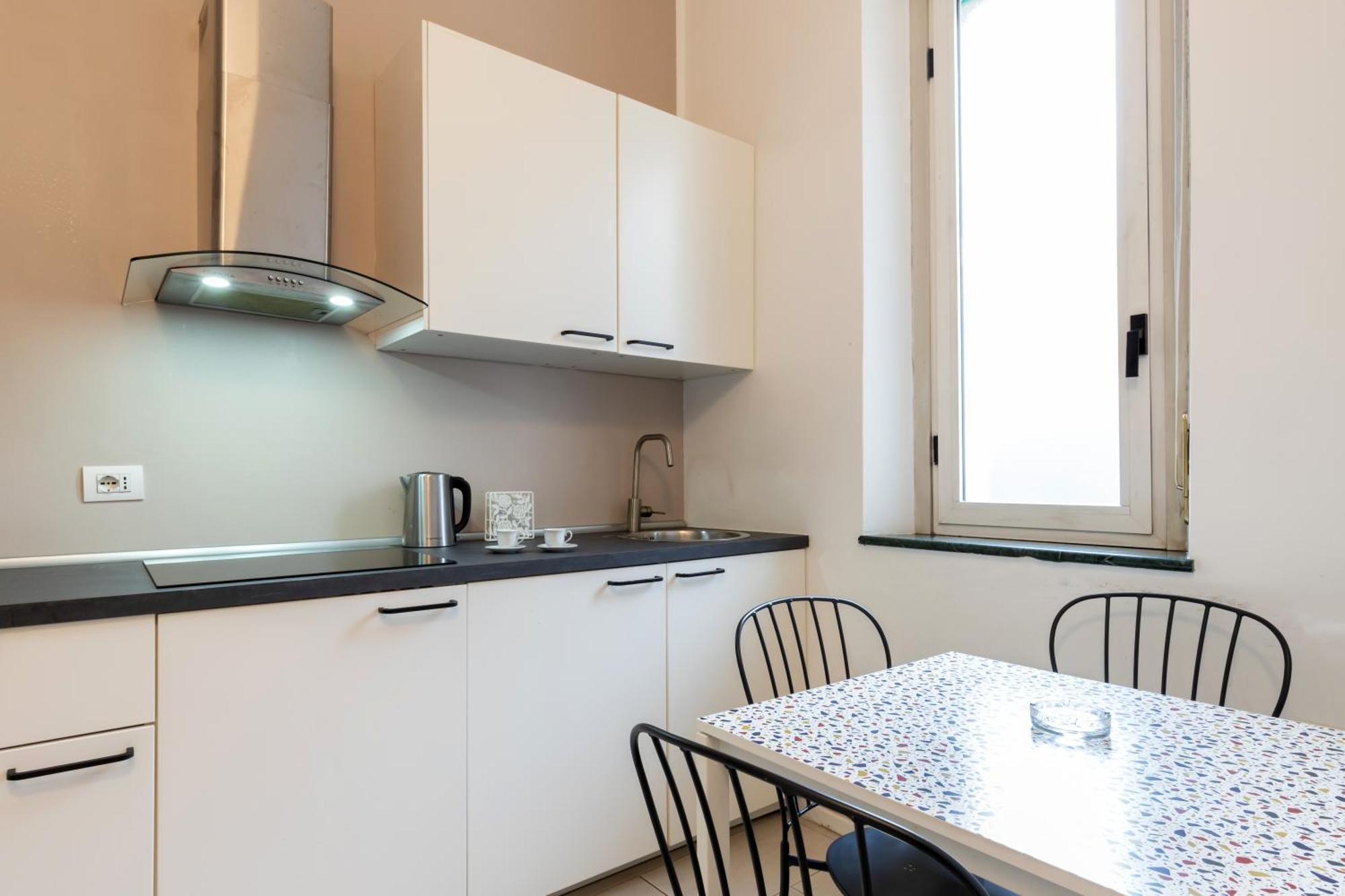 Duomo - Citylife Pink Vintage Apt Center Milan Apartment Екстериор снимка
