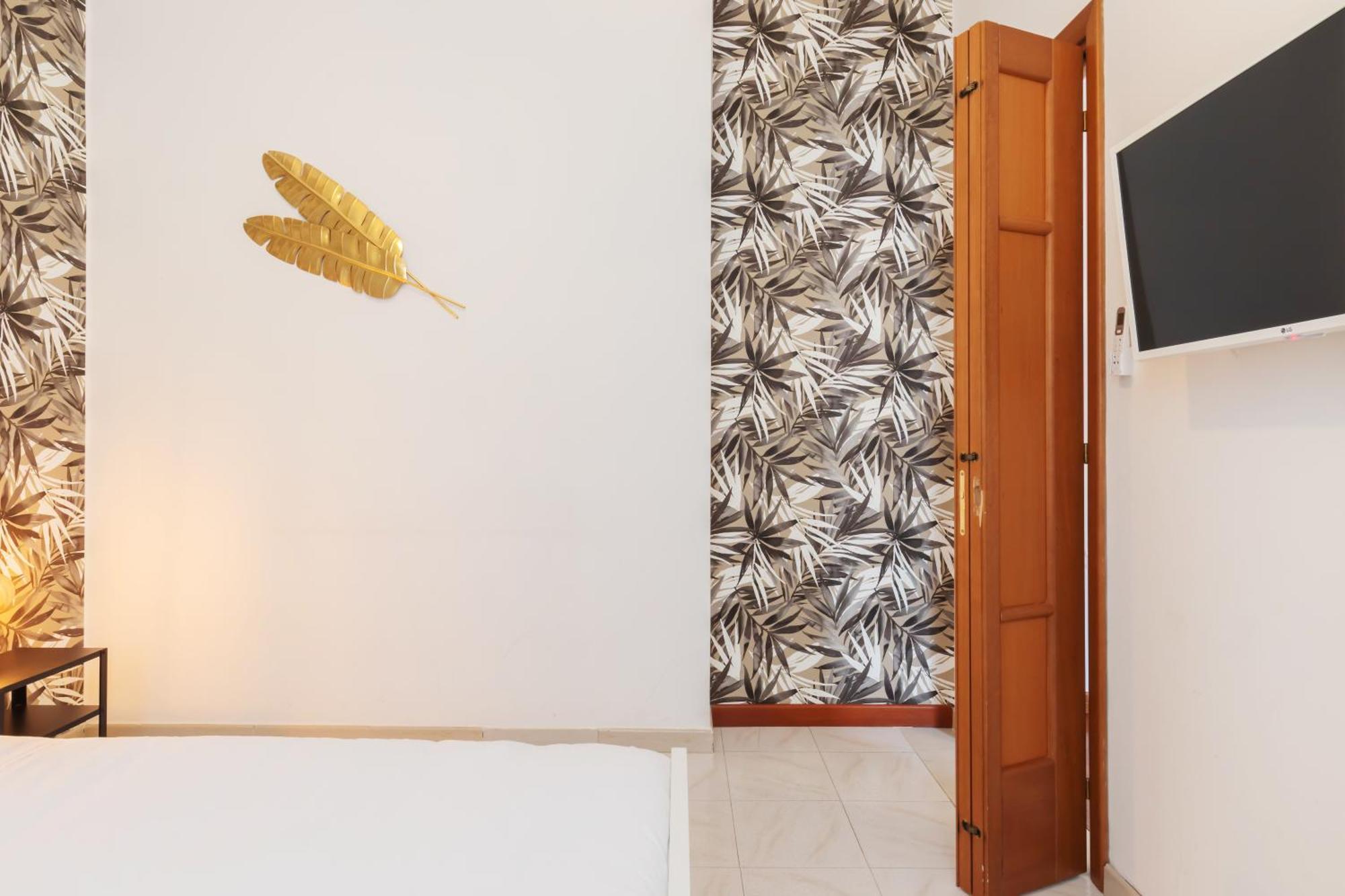 Duomo - Citylife Pink Vintage Apt Center Milan Apartment Екстериор снимка